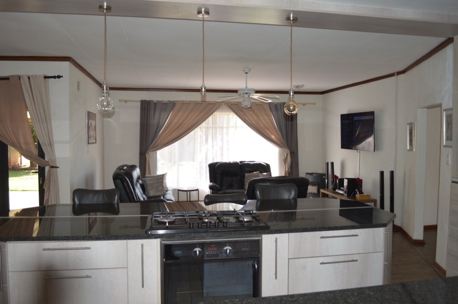 4 Bedroom Property for Sale in Doringkruin North West